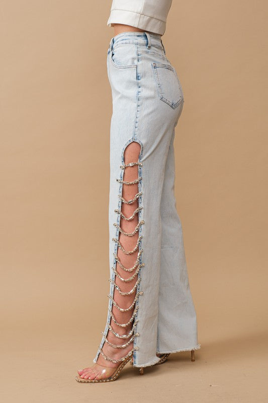 Cut Out At Side w/Jewel Trim Stretch Denim Jeans