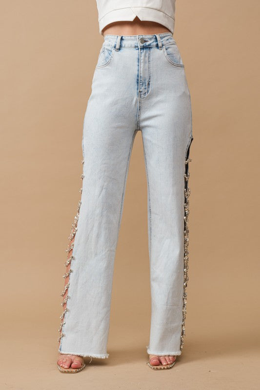 Cut Out At Side w/Jewel Trim Stretch Denim Jeans