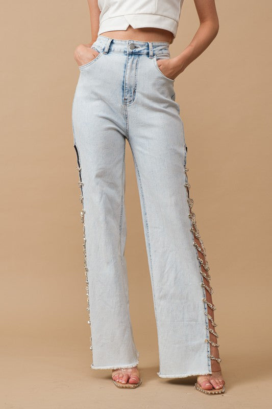 Cut Out At Side w/Jewel Trim Stretch Denim Jeans